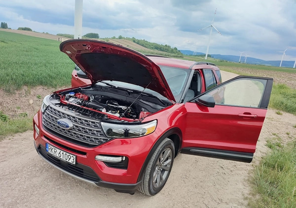 Ford Explorer cena 169000 przebieg: 80000, rok produkcji 2021 z Krosno małe 781